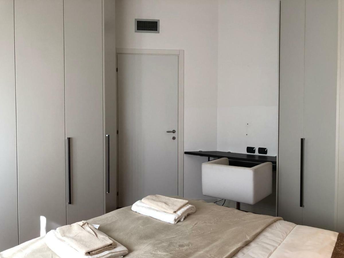 Maggiore Cozy Apartment — Foto 3